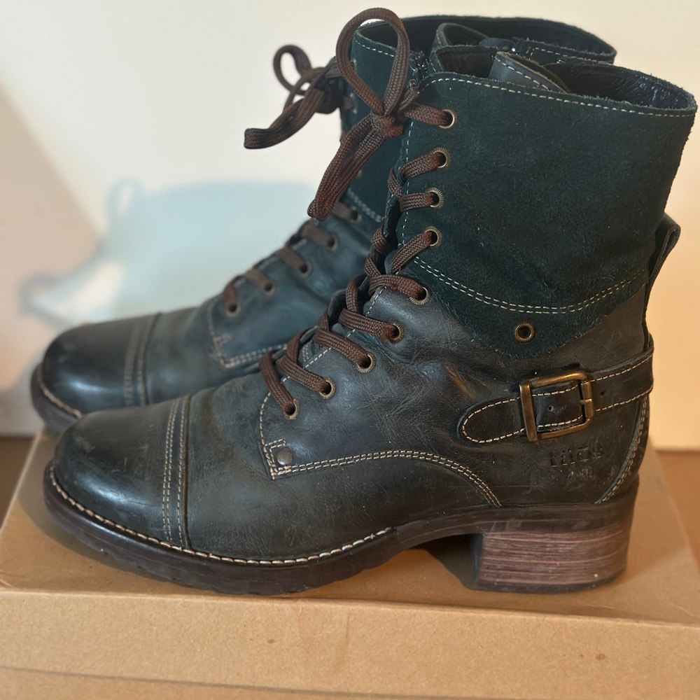 Taos Footwear Dark Green and Brown Combat Boots